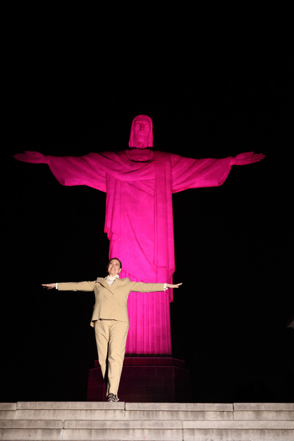 Lília Cabral é madrinha do Outubro Rosa 2025 da Fundação Laço Rosa