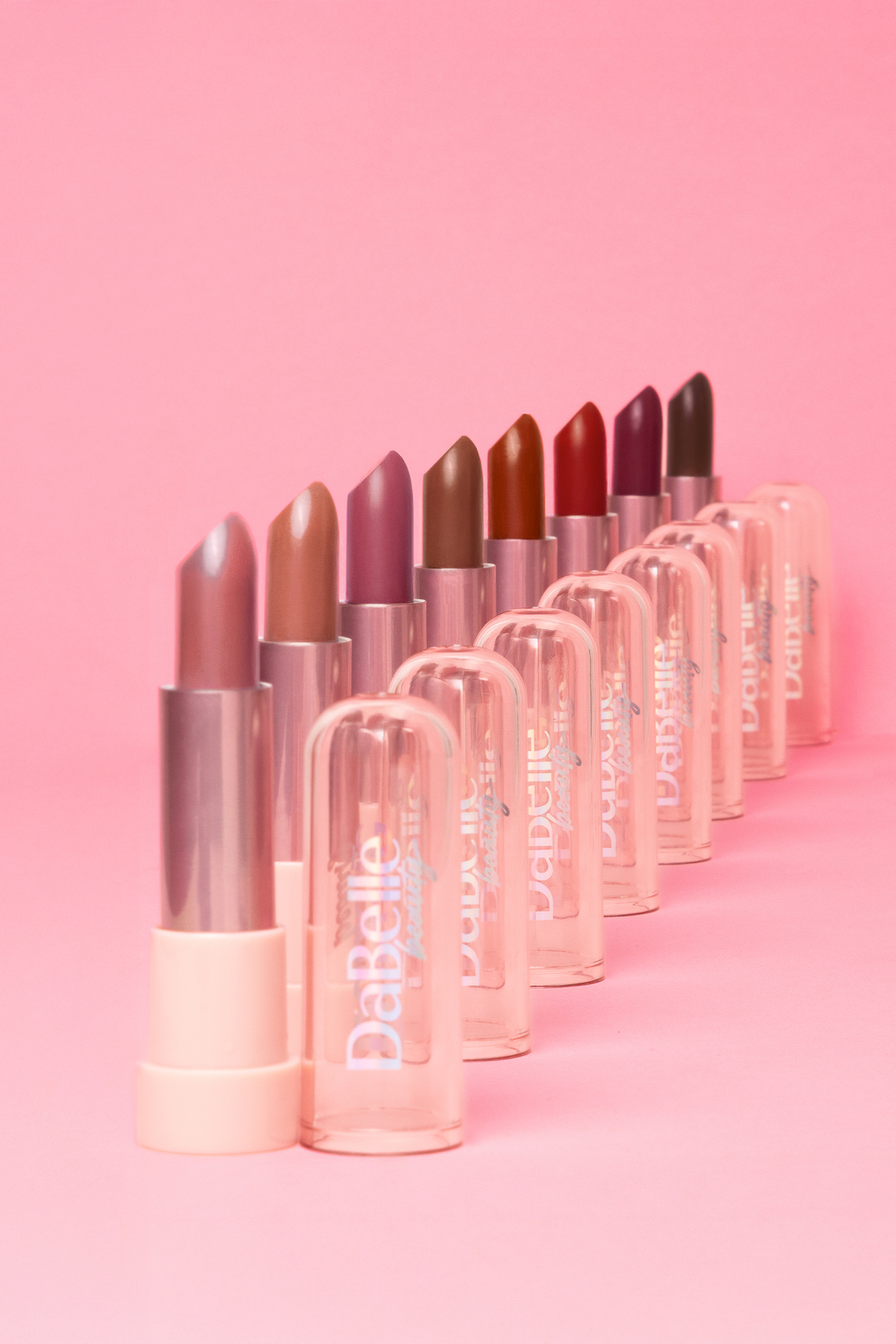 DaBelle Beauty expande sua linha de maquiagem com Lip Combo